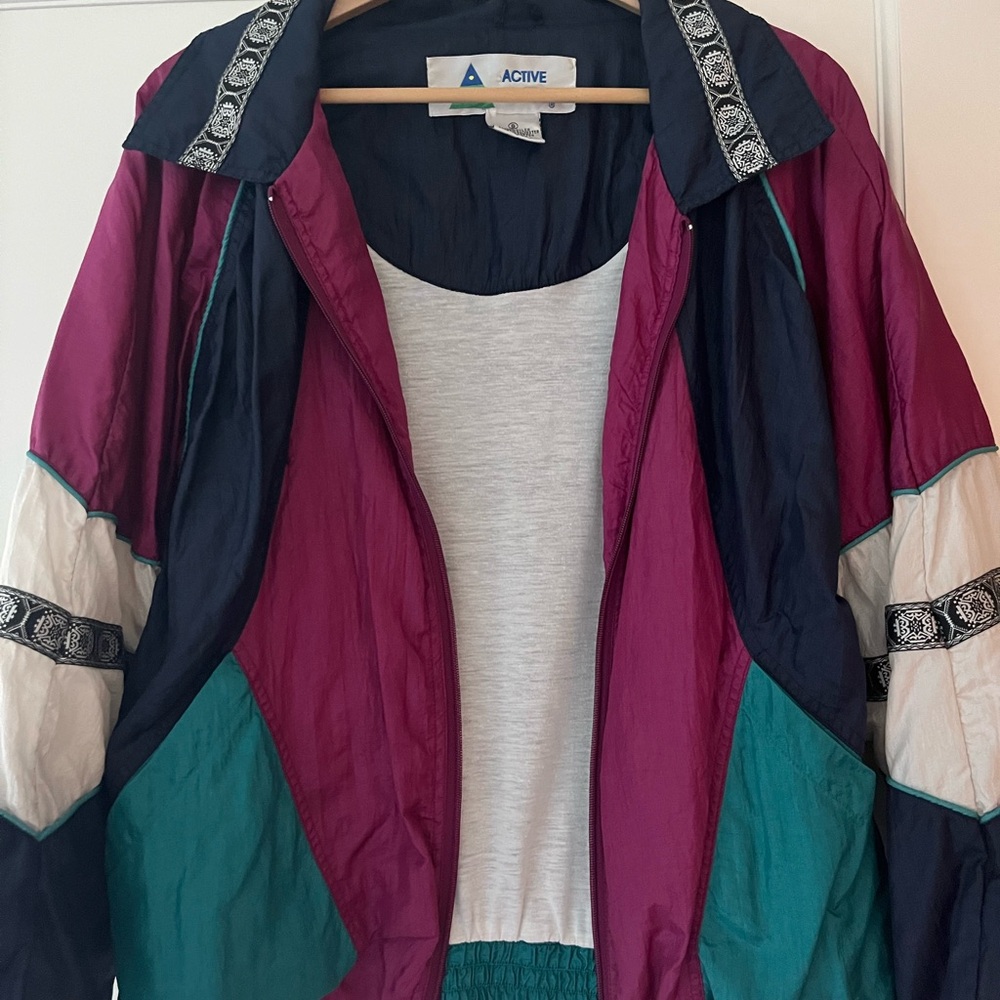 Vintage Colorblock Windbreaker Jacket in Magenta, Teal & Navy